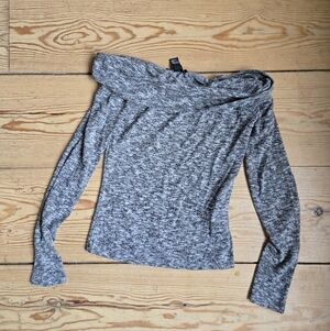 Forever 21 Grey Off Shoulder Long Sleeve Top Size S